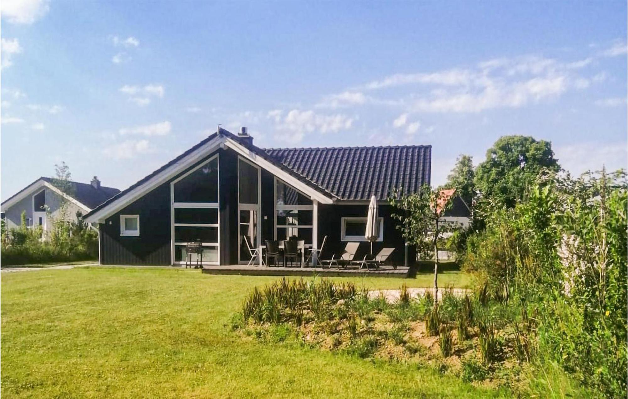 3 Bedroom Stunning Home In Krems Ii-Warderbrueck Gols Exterior photo